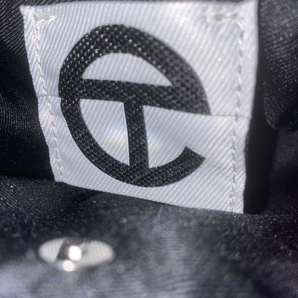 New Telfar Small Black Patent Leather - Picture 4 of 7